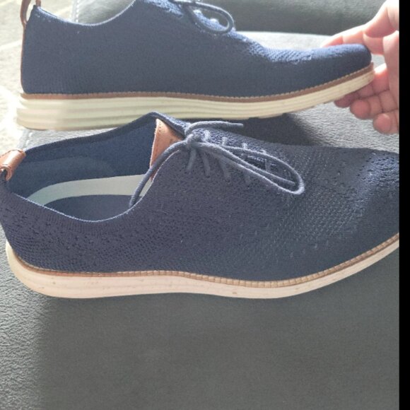 Men's size 11 Cole Haan blue shoes - Picture 7 of 8